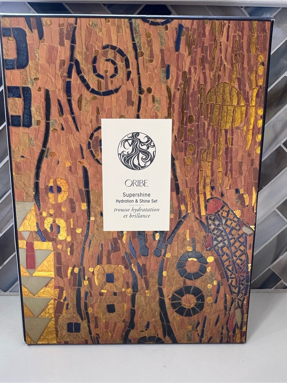 Oribe Supershine Hydration & Shine Holiday Set in Bronze and Gold Box